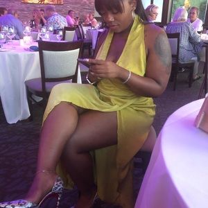 Meet your Posher, Jasmine